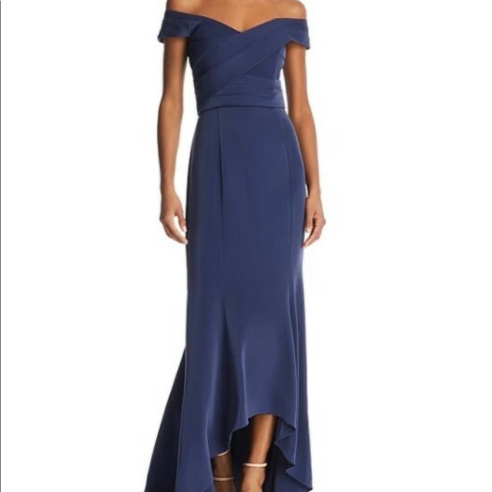 Gown by Shelli Segal
